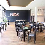 校园酒店