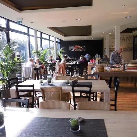 Отель Campushotel 3*