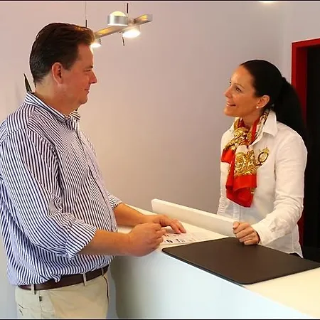 Отель Campushotel 3*