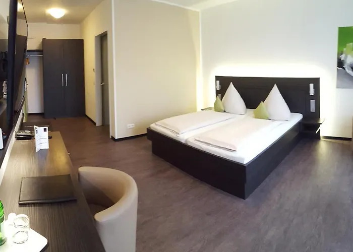 Campushotel 3* هاغين